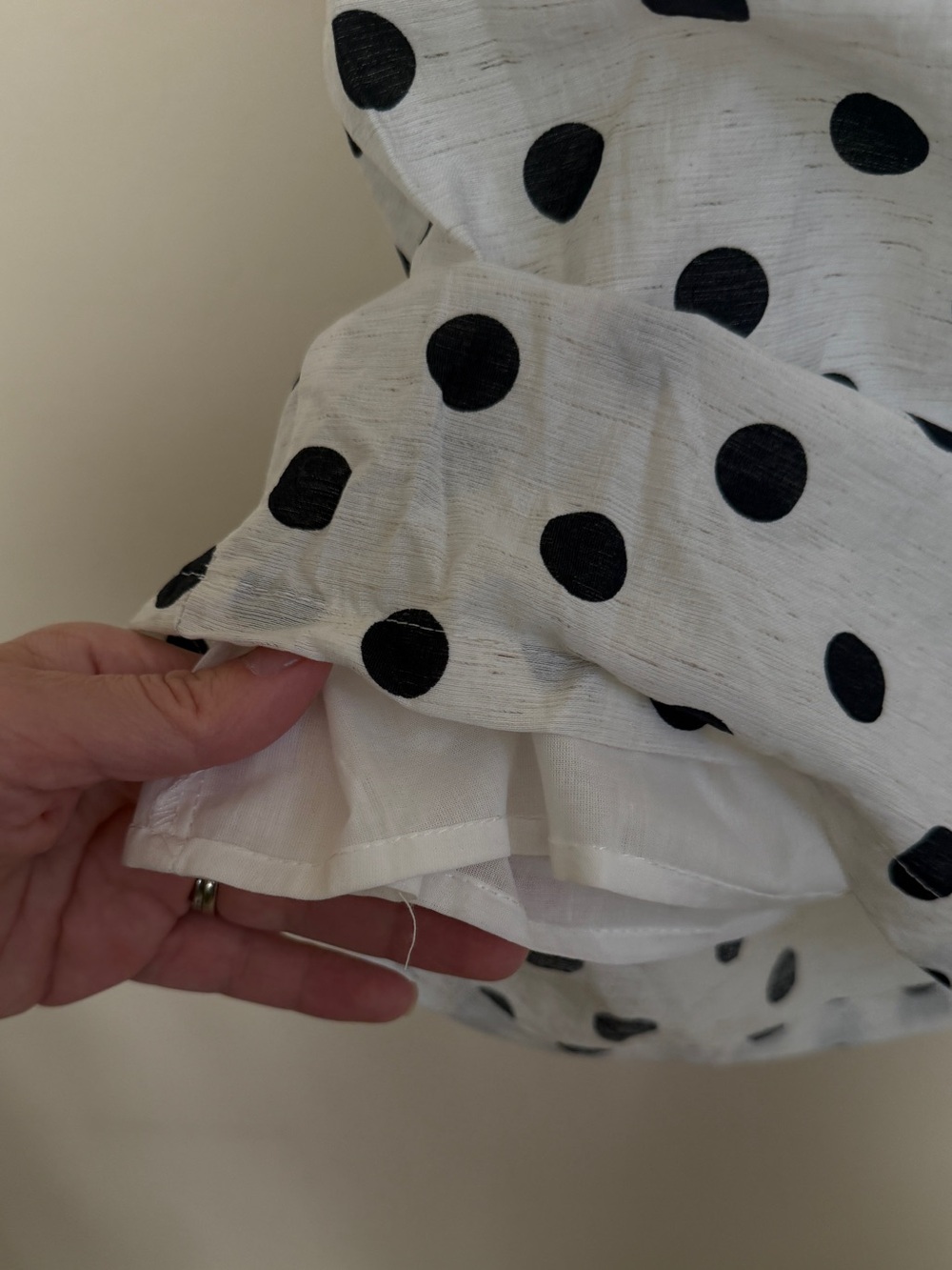 Altar'd State Black & White Polka Dot Wide-Leg Flowy Pants Lightweight M - Picture 5 of 13